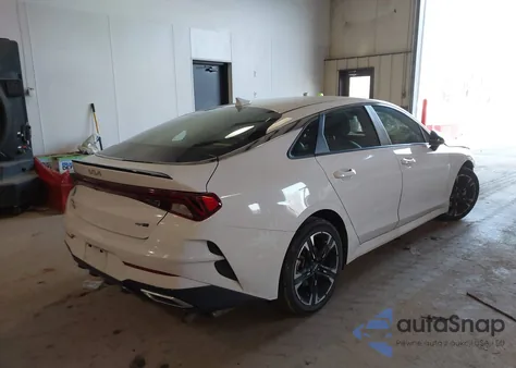 2022 Kia K5 Gt Line from USA, damaged, VIN 5XXG64J25NG124663